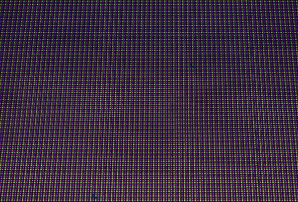 Mrtvé pixely na RGB LED panelu